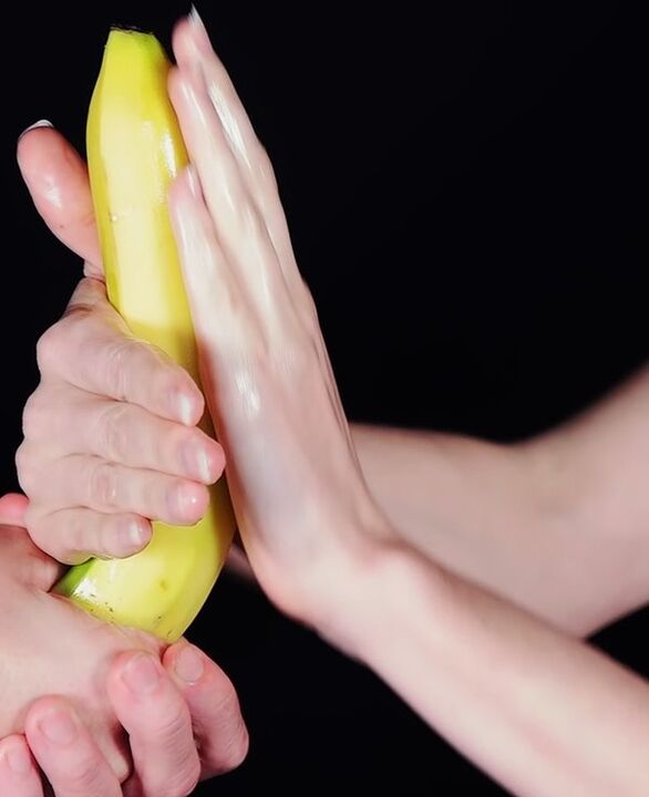 penis massage for enlargement using banana as an example